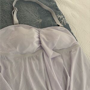 Elegant white tank top. Swim